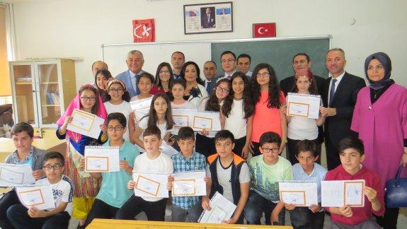 2016-2017 Eğitim Öğretim Yılı Kapanış Töreni Türkan Şoray Ortaokulunda Yapıldı.