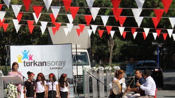 2017-2018 Eğitim Öğretim Yılı Açılış Töreni Türkan Şoray İlkokulunda Yapıldı.